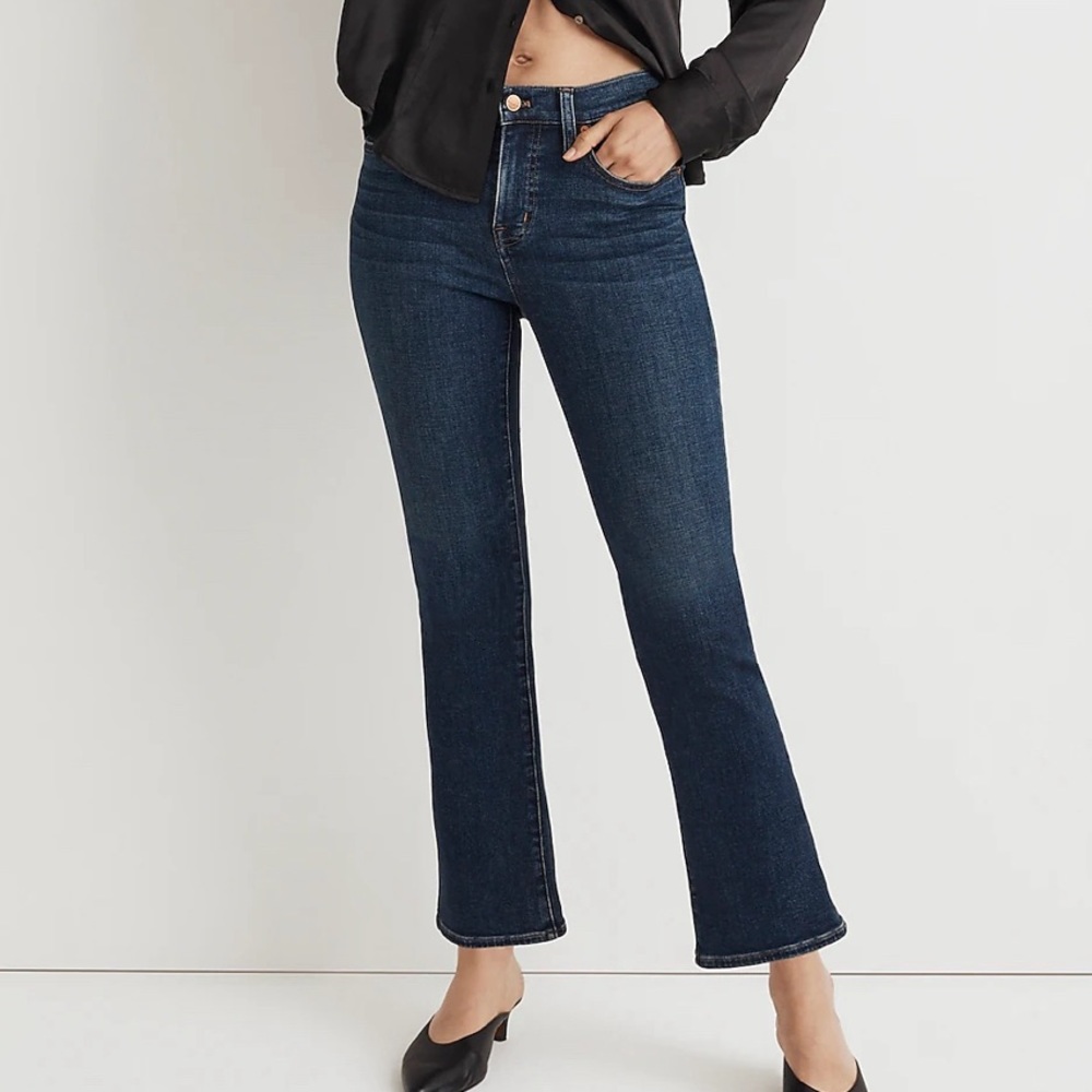 MADEWELL mid-rise kick-out (wide) jeans size 30
